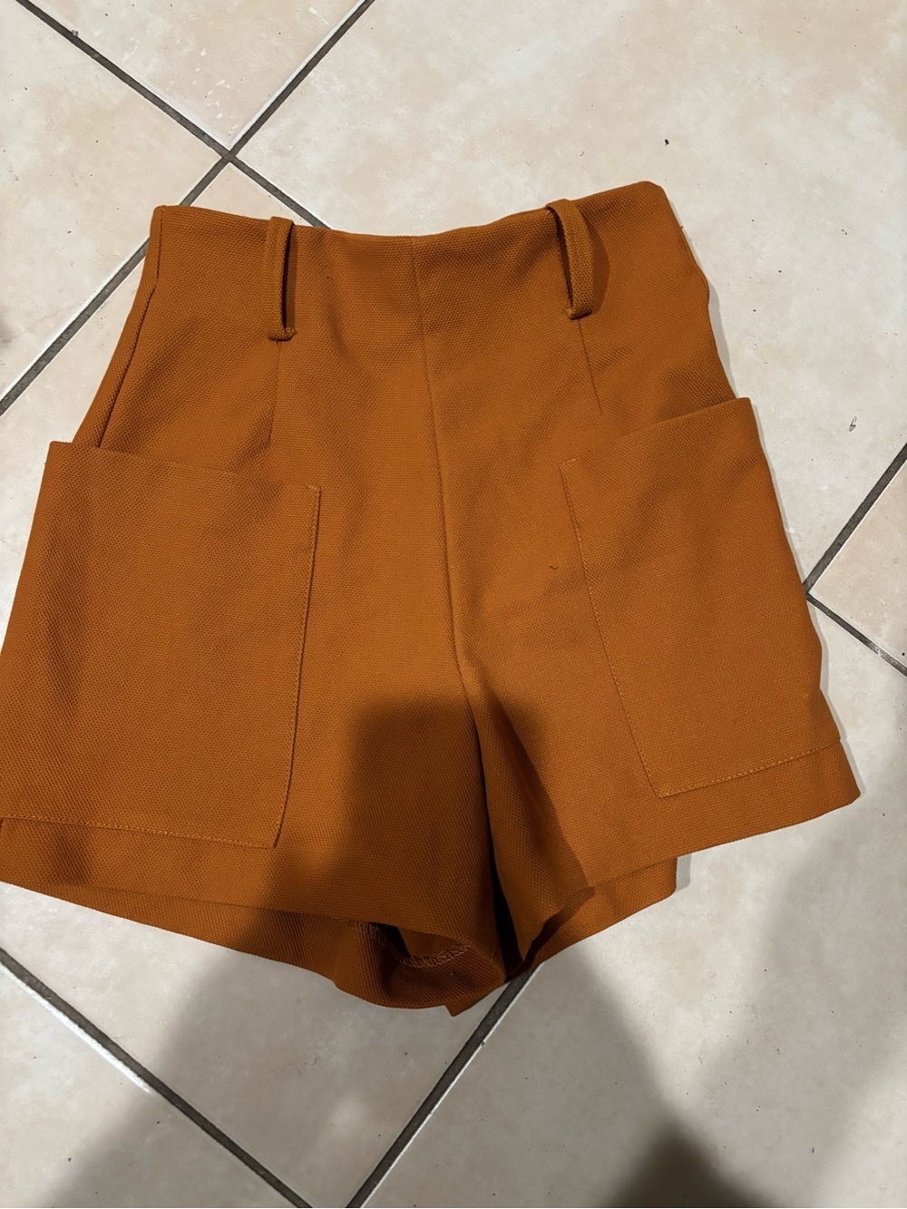 Zara High-Waist Pocket Shorts — Rust